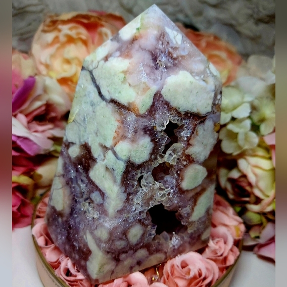 Huge Pink Amethyst Sakura Flower Agate Tower - Picture 3 of 16
